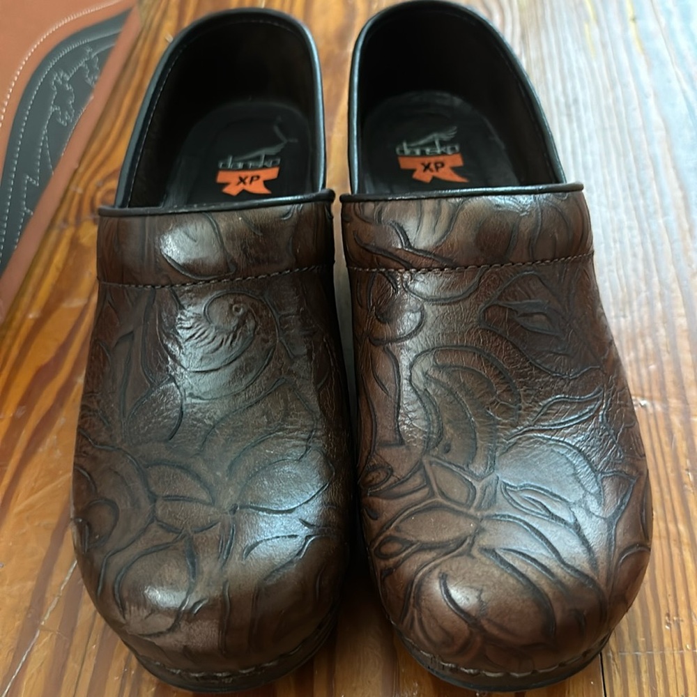 Dansko nursing clogs